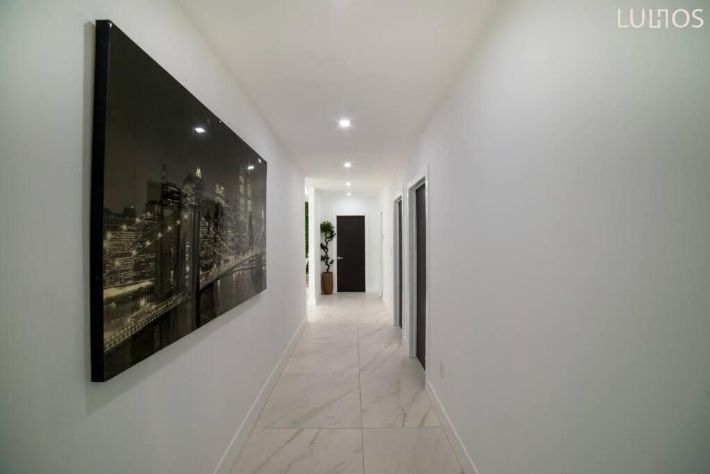 Entertainment Elegance - Miami Villa L33 Tamiami Exterior photo