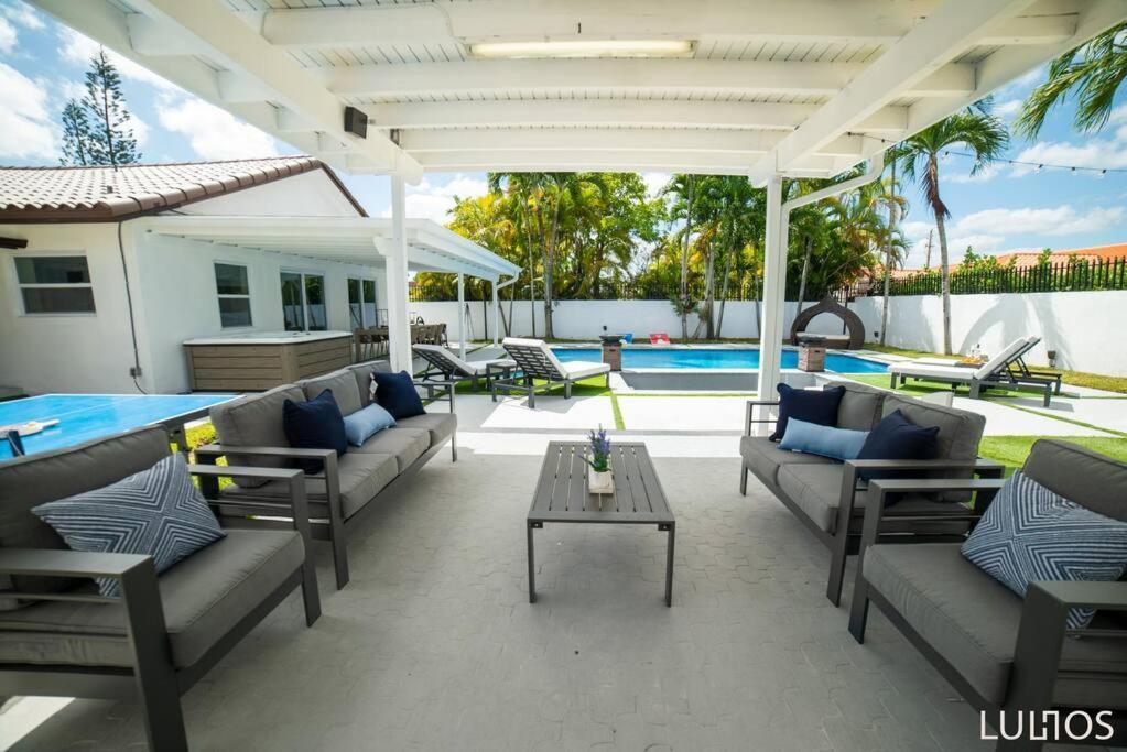 Entertainment Elegance - Miami Villa L33 Tamiami Exterior photo