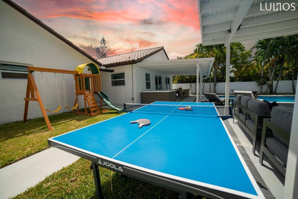 Entertainment Elegance - Miami Villa L33 Tamiami Exterior photo