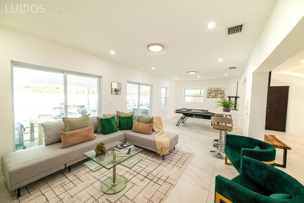 Entertainment Elegance - Miami Villa L33 Tamiami Exterior photo